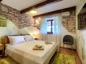 4 chambres, fer et planche à repasser, accès à Internet (gratuit)