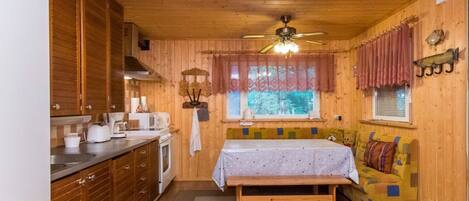 Réfrigérateur, micro-ondes, lave-vaisselle