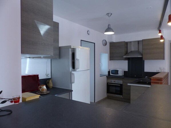 Fridge, microwave, dishwasher