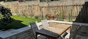 NEW RENOVATION 2025. Sea view, house for 4/5 people, 2 steps from the beach