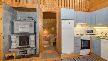 Geladeira, micro-ondas, lava-louças