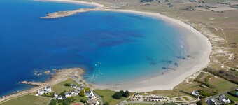 House with panoramic sea view and dream beach at 500 m