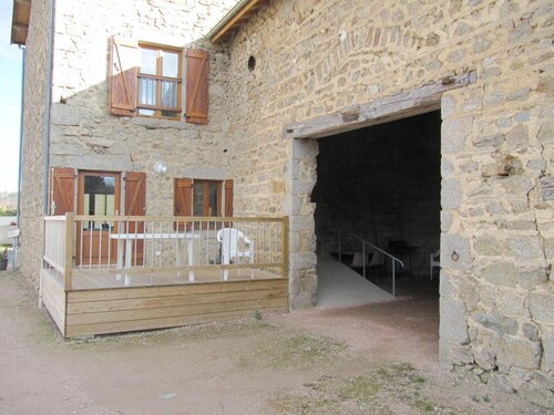 Cozy Former Workshop for Mountain Holidays