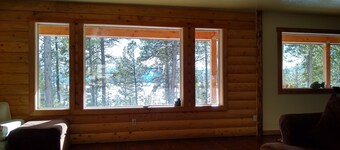 EristÀytynyt Mountain Retreat
