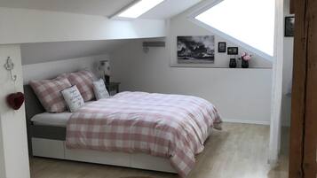 1 Schlafzimmer, Bügeleisen/Bügelbrett, kostenloses WLAN, Bettwäsche