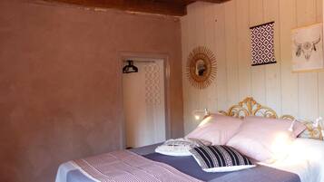 3 bedrooms, free WiFi, wheelchair access