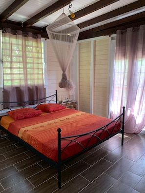 2 Schlafzimmer, Bügeleisen/Bügelbrett, kostenloses WLAN, Bettwäsche