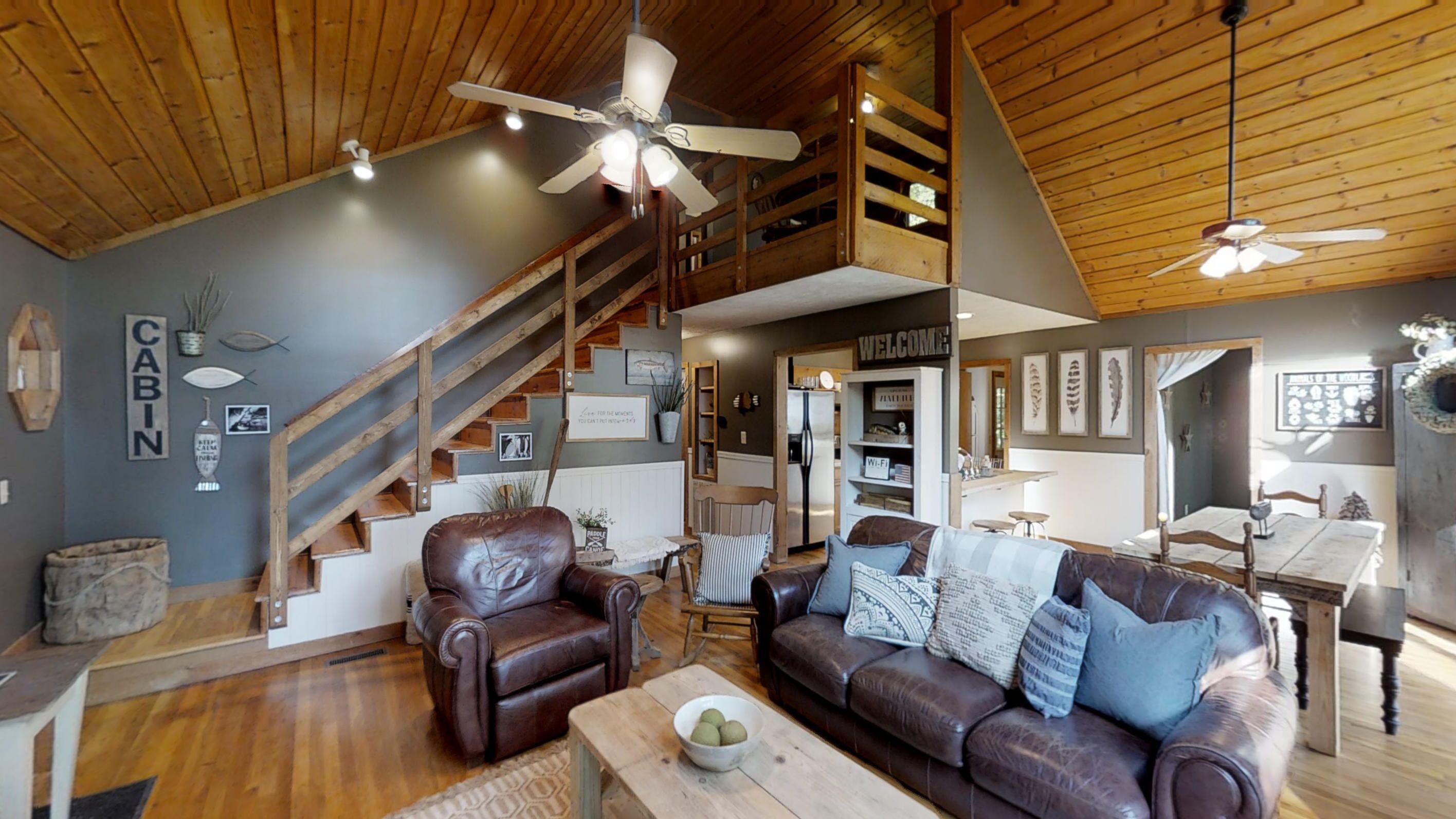 スマートテレビ、暖炉、テレビゲーム