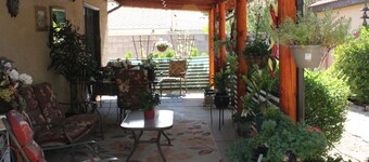 2 Bedrooms and 1 guest bath in Quiet Spanish Style home