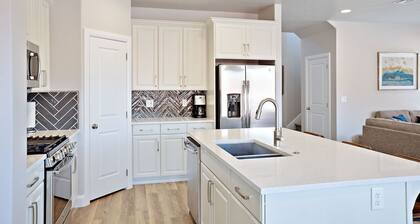 Zion Zen perheystävällinen kaupunkitalo, jossa kotiteatteri ja uima-allas