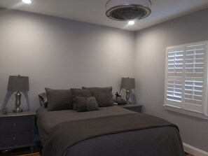 4 chambres, fer et planche à repasser, Wi-Fi gratuit, draps fournis