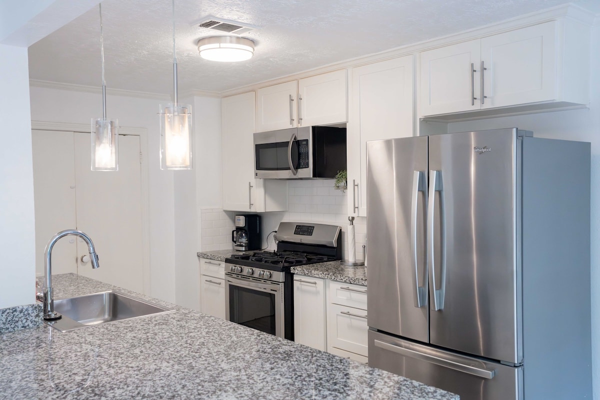 Photo 17 of Spacious and Modern Home Near NRG & Medical Center