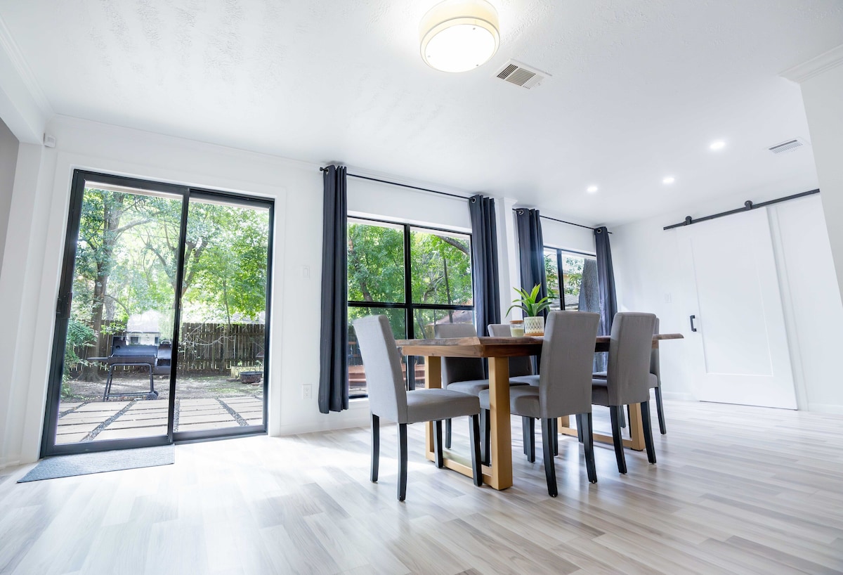 Photo 20 of Spacious and Modern Home Near NRG & Medical Center