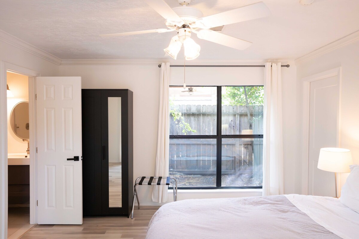 Photo 44 of Spacious and Modern Home Near NRG & Medical Center