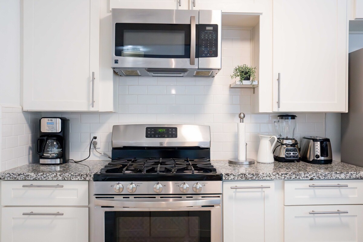 Photo 25 of Spacious and Modern Home Near NRG & Medical Center