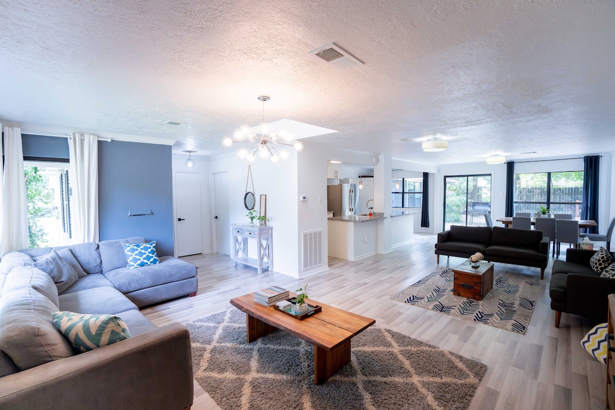 Photo 12 of Spacious and Modern Home Near NRG & Medical Center