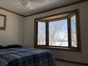 6 Schlafzimmer, Bügeleisen/Bügelbrett, kostenloses WLAN, Bettwäsche