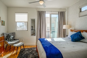 1 dormitorio, tabla de planchar con plancha, wifi y ropa de cama