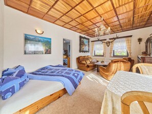 1 bedroom, free internet