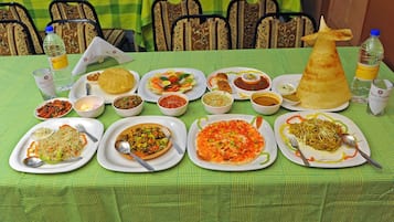 Daily buffet breakfast (INR 300 per person)