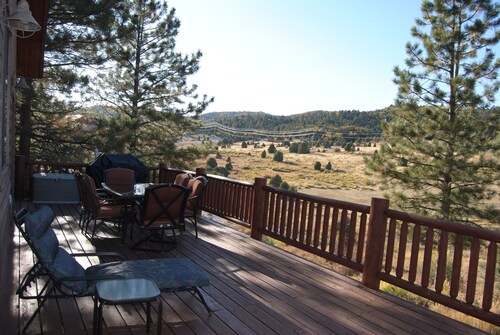 Welcome home! Your base for Zion, Bryce, Duck Creek