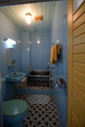 Basic Triple Room, Japanese Futon | Bathroom | Separate tub and shower, deep soaking tub, hair dryer