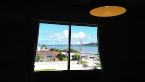 Basic Single Room, Partial Ocean View | Individually decorated