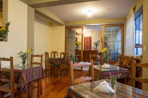 Lounge - La Parada Hotel Cusco (Cusco)