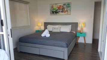 Premium bedding, down comforters, pillowtop beds, desk