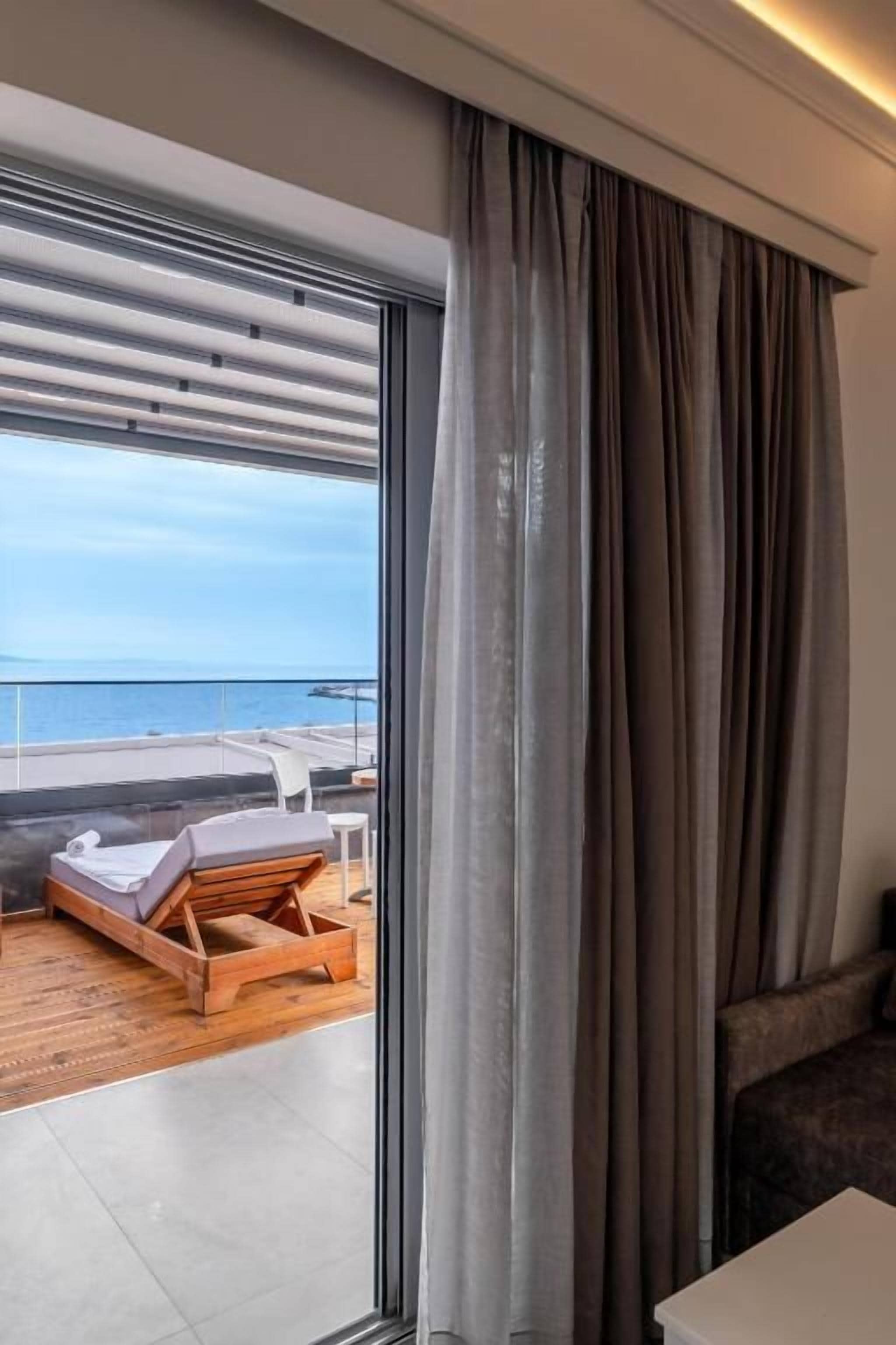 Superior Suite with Sea View | Terrace/patio