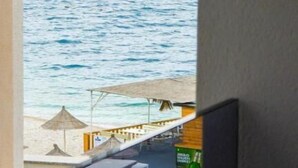Double Room with Side Sea View | Utsikt fra balkong