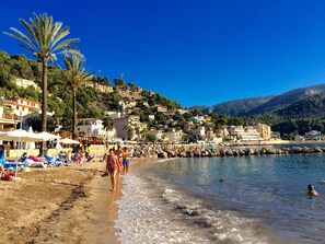 Sun-loungers, beach towels