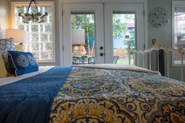 3 chambres, fer et planche à repasser, lit parapluie, Wi-Fi gratuit