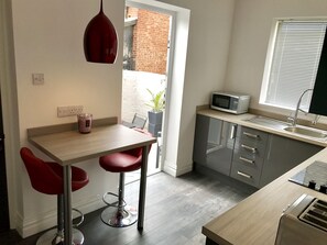 Private kitchen - New Blackpool town centre apartment (Blackpool)
