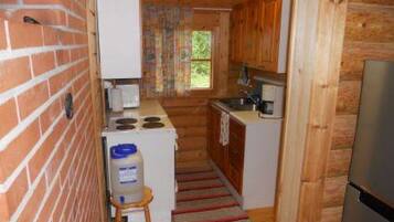 Frigorifero, microonde, pentole/stoviglie/utensili