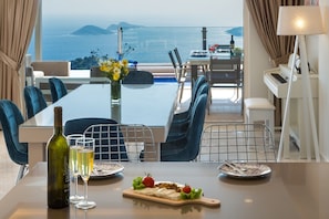 Dining - 4 Bedroom Luxury Villa La Mer Azur Kalkan (Kas)