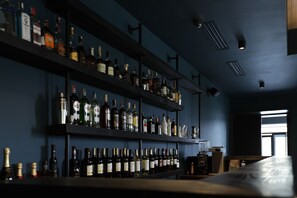 酒吧（店内）