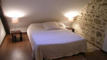 4 bedrooms, free WiFi
