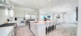 30A Retreat - 2 Homes, Gulf Views, Great for Large Groups!