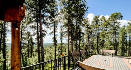 Beautiful Black Hills Cabin near Deadwood/Lead