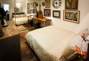 1 chambre, fer et planche à repasser, Wi-Fi, draps fournis