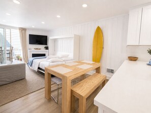 1 bedroom, desk, iron/ironing board, free WiFi