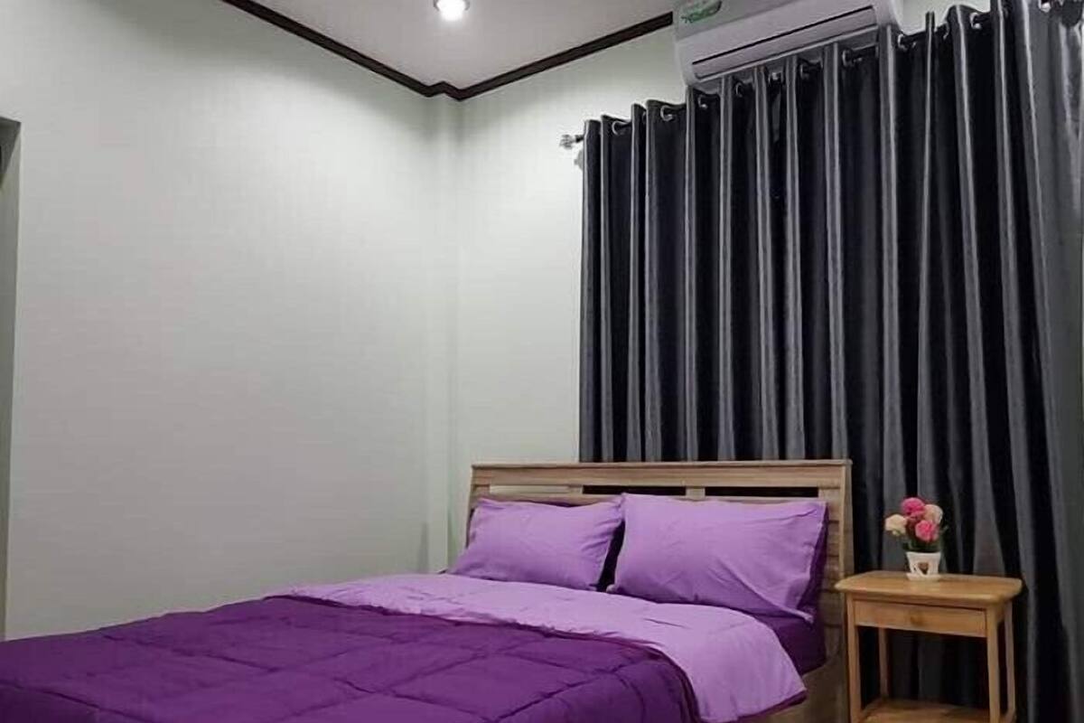 2 bedrooms, pillowtop beds, laptop workspace, blackout drapes
