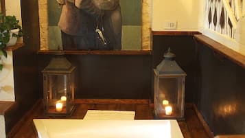 Suite Deluxe, idromassaggio | Vasca idromassaggio