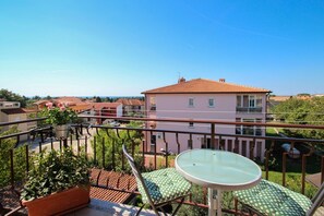 Estudio, vista al mar | Balcón