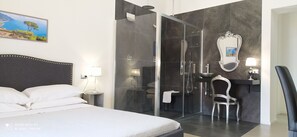 2 Schlafzimmer, Zimmersafe, Bügeleisen/Bügelbrett, kostenloses WLAN