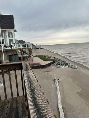 Schönes Haus direkt am Strand