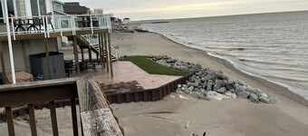 Beautiful house right at the beach