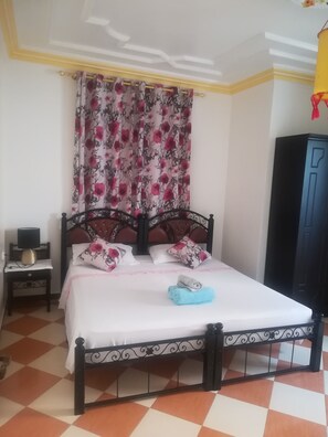 1 Schlafzimmer, Zimmersafe, Schreibtisch, WLAN