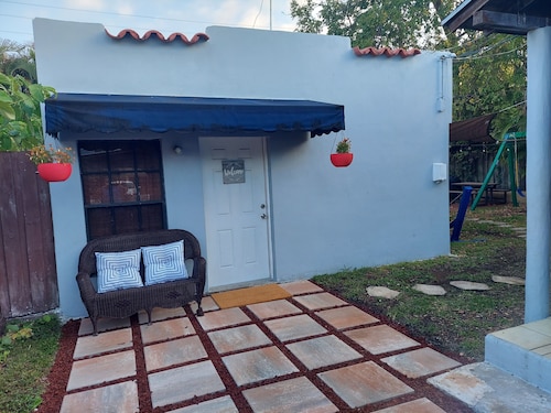 Little Havana Spanish style guest house by Calle Ocho